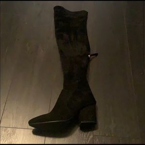 Goodnight Macaroon Over-The-Knee Boots Sz 9